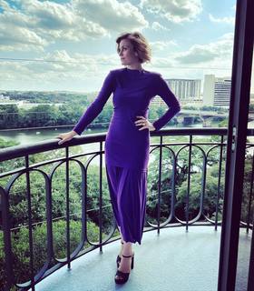 Cassidy Freeman feet photo thumbnail
