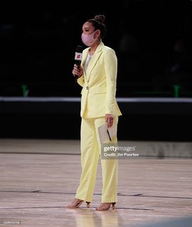 Cassidy Hubbarth feet photo 10