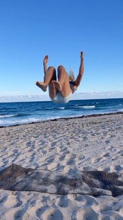 Cassidy Thompson feet photo 15