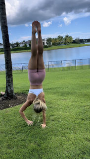 Cassidy Thompson feet photo 8