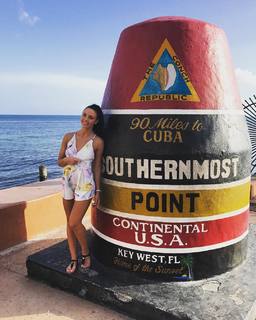 Cassie Arneill feet photo thumbnail