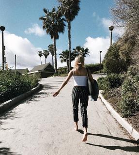 Cassie Randolph feet photo 16