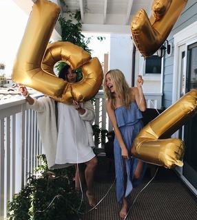 Cassie Randolph feet photo 15