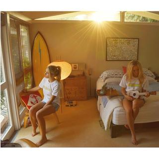 Cassie Randolph feet photo 11