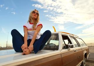 Cassie Randolph feet photo 10