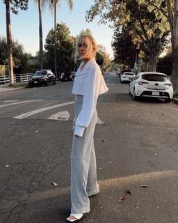Cassie Randolph feet photo 6