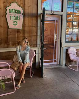 Cassie Randolph feet photo 11