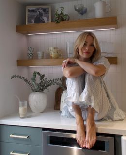 Cassie Randolph feet photo 18
