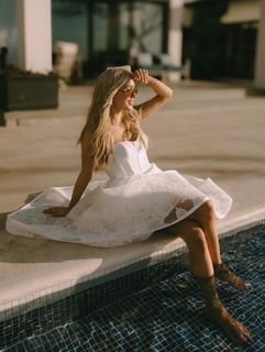 Cassie Randolph feet photo 2