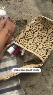 Cassie Randolph feet photo 4