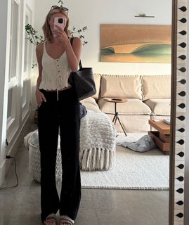 Cassie Randolph feet photo 1