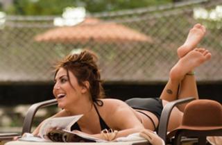 Cassie Scerbo feet photo thumbnail