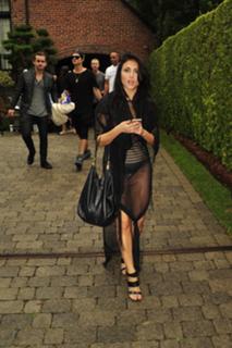 Cassie Scerbo feet photo thumbnail