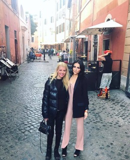 Cassie Scerbo feet photo thumbnail