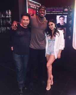Cassie Scerbo feet photo thumbnail