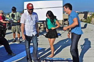 Cassie Steele feet photo 9