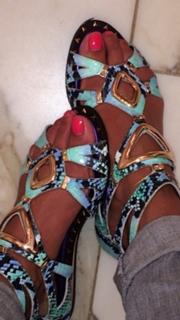 Cassie Ventura feet photo thumbnail