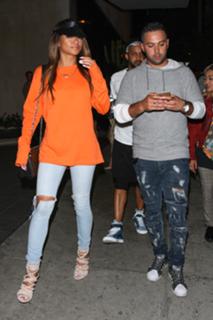 Cassie Ventura feet photo thumbnail