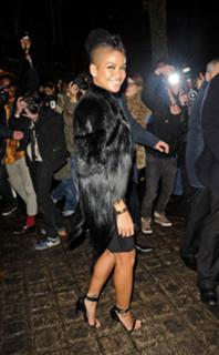 Cassie Ventura feet photo thumbnail