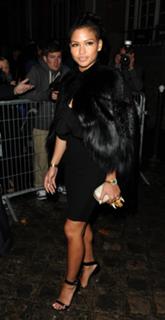 Cassie Ventura feet photo thumbnail