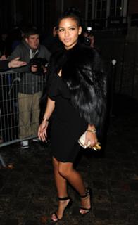 Cassie Ventura feet photo thumbnail