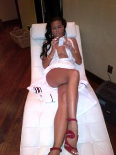 Cassie Ventura feet photo thumbnail