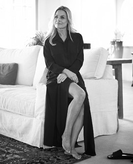 Cat Cora feet photo 18