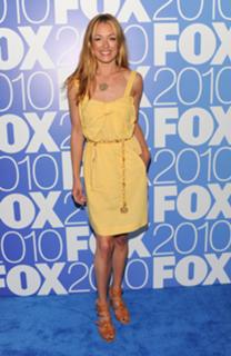 Cat Deeley feet photo thumbnail