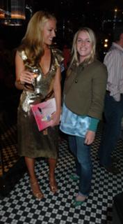 Cat Deeley feet photo thumbnail