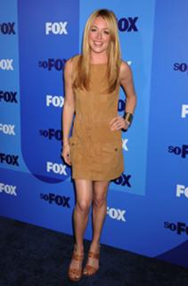 Cat Deeley feet photo thumbnail