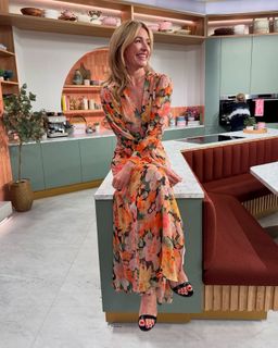 Cat Deeley feet photo 10