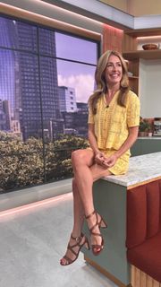 Cat Deeley feet photo 5