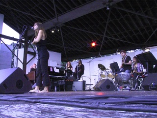 Cat Power feet photo 3