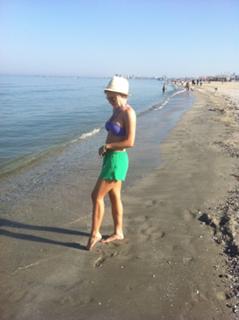 Catalina Grama feet photo 17