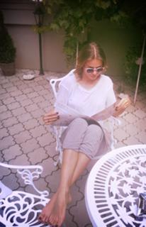 Catalina Grama feet photo 15