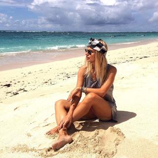 Catalina Grama feet photo 16