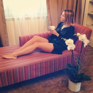 Catalina Grama feet photo 13