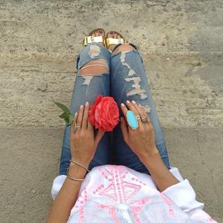 Catalina Grama feet photo 8