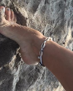 Catalina Grama feet photo 15