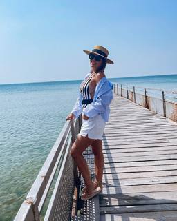 Catalina Grama feet photo 7