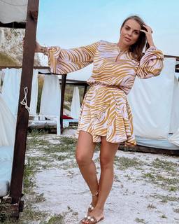 Catalina Grama feet photo 15