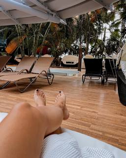 Catalina Grama feet photo 3