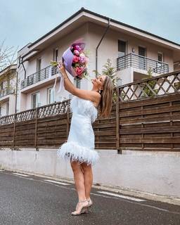 Catalina Grama feet photo 12