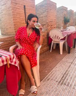 Catalina Grama feet photo 17