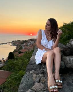 Catalina Grama feet photo 7