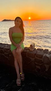 Catalina Grama feet photo 17