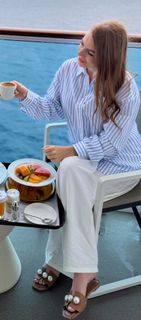 Catalina Grama feet photo 10
