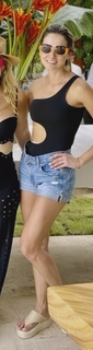 Catalina Gómez feet photo 12