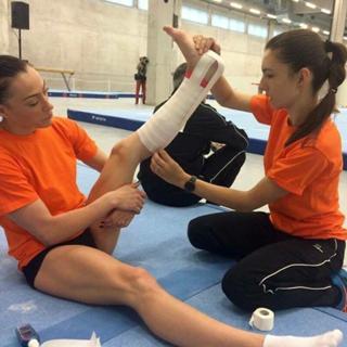 Catalina Ponor feet photo 14