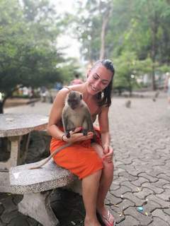 Catalina Ponor feet photo 17